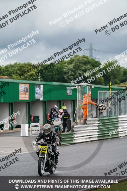 enduro digital images;event digital images;eventdigitalimages;mallory park;mallory park photographs;mallory park trackday;mallory park trackday photographs;no limits trackdays;peter wileman photography;racing digital images;trackday digital images;trackday photos